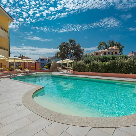 Διαμέρισμα Quaint I Mirti Bianchi Bilo 4 No 6979 One Bedroom Sleeps 4 Santa Teresa Gallura