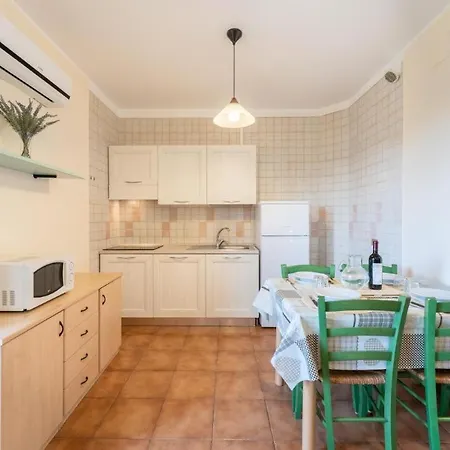 Quaint I Mirti Bianchi Bilo 4 No 6979 One Bedroom Sleeps 4 Lägenhet