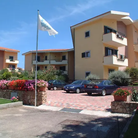 Quaint I Mirti Bianchi Bilo 4 No 6979 One Bedroom Sleeps 4 * Santa Teresa Gallura