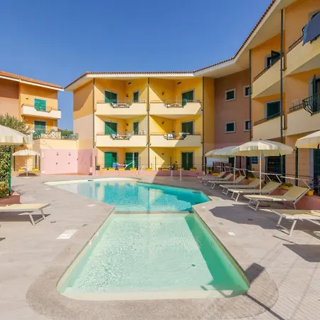 Quaint I Mirti Bianchi Bilo 4 No 6979 One Bedroom Sleeps 4 Lägenhet Santa Teresa Gallura