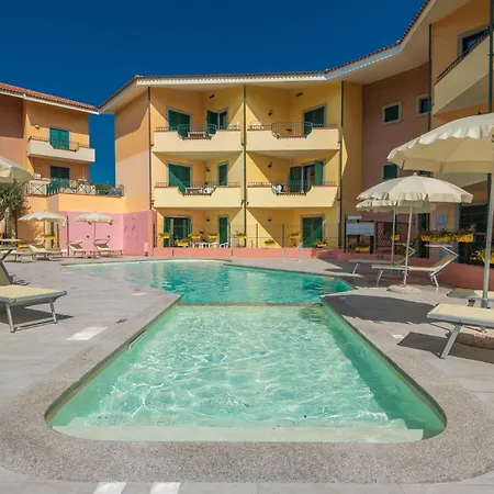 Lägenhet Quaint I Mirti Bianchi Bilo 4 No 6979 One Bedroom Sleeps 4 Santa Teresa Gallura