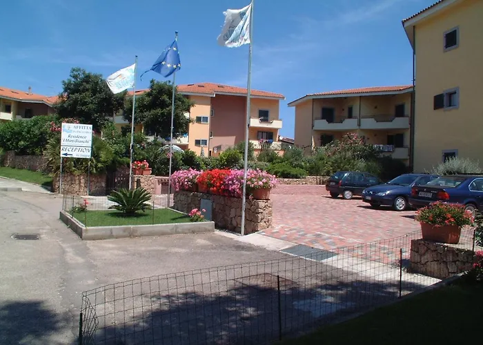 Appartement Quaint I Mirti Bianchi Bilo 4 No 6979 One Bedroom Sleeps 4 Santa Teresa Gallura